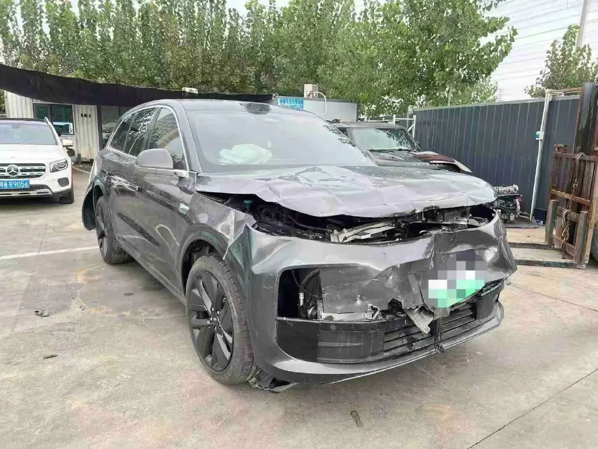 2024 Li L6 Range Extended 154HP L4 REEV 36.8KWH,autocango,china used car exporter,china ev exporter,chinese used car exporter,chinese used ev exporter