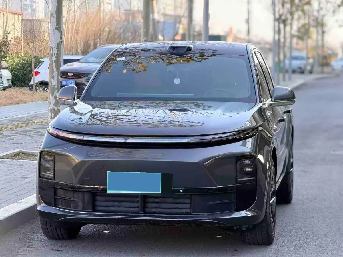 2024 Li L6 Range Extended 154HP L4 REEV 36.8KWH,autocango,china used car exporter,china ev exporter,chinese used car exporter,chinese used ev exporter