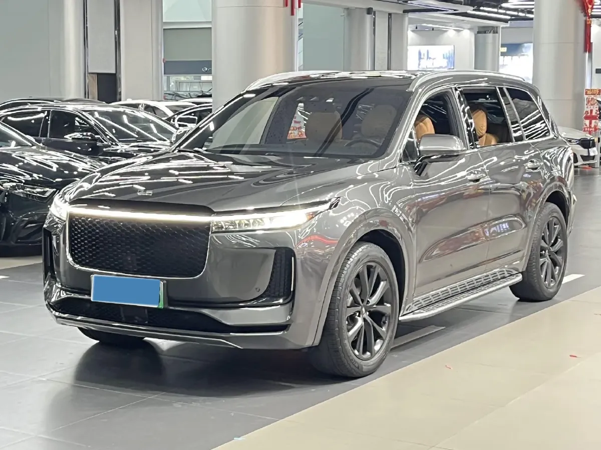 2020 Li ONE Range Extended 131HP REEV 40.5KWH,autocango,china used car exporter,china ev exporter,chinese used car exporter,chinese used ev exporter