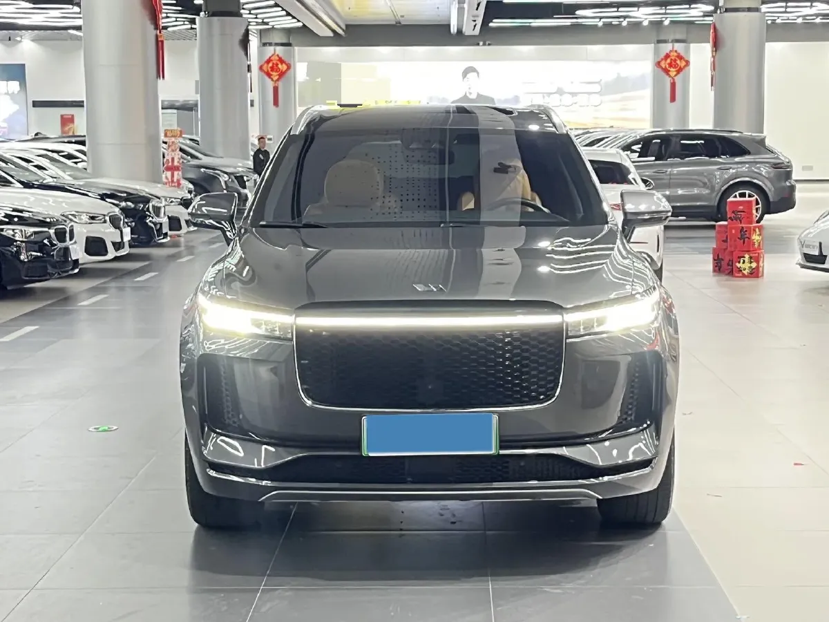 2020 Li ONE Range Extended 131HP REEV 40.5KWH,autocango,china used car exporter,china ev exporter,chinese used car exporter,chinese used ev exporter