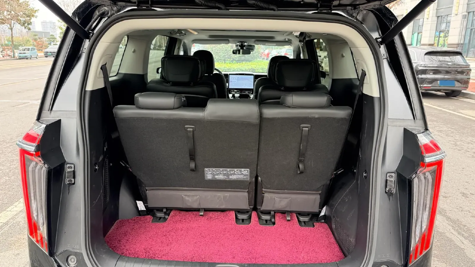 2024 GAC Trumpchi M8 2.0T 252HP L4 8AT,autocango,china used car exporter,china ev exporter,chinese used car exporter,chinese used ev exporter