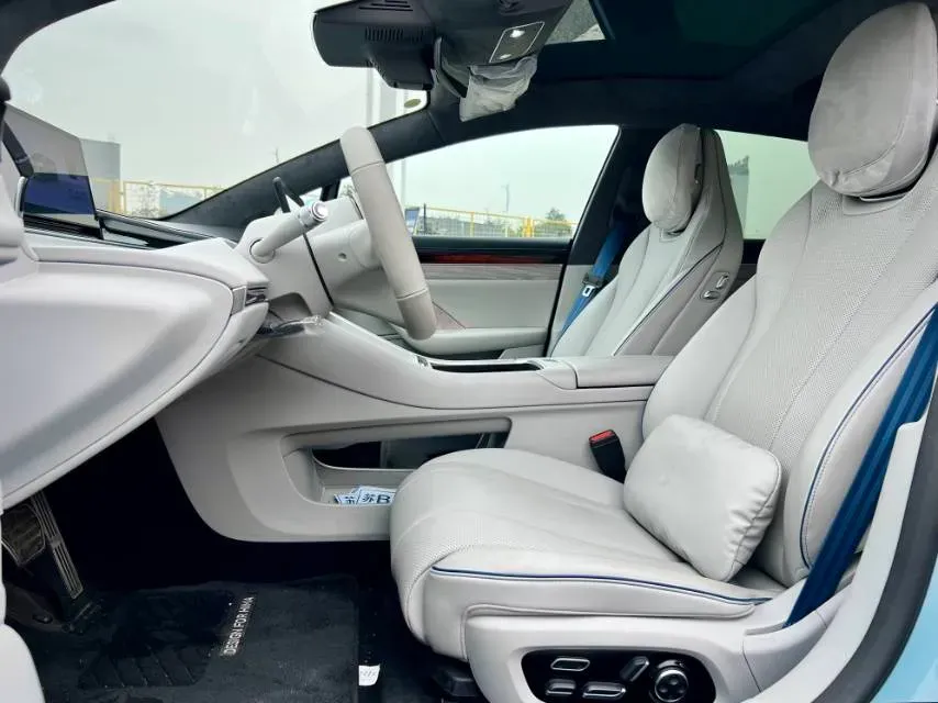 2024 Luxeed S7 BEV 100KWH,autocango,china used car exporter,china ev exporter,chinese used car exporter,chinese used ev exporter