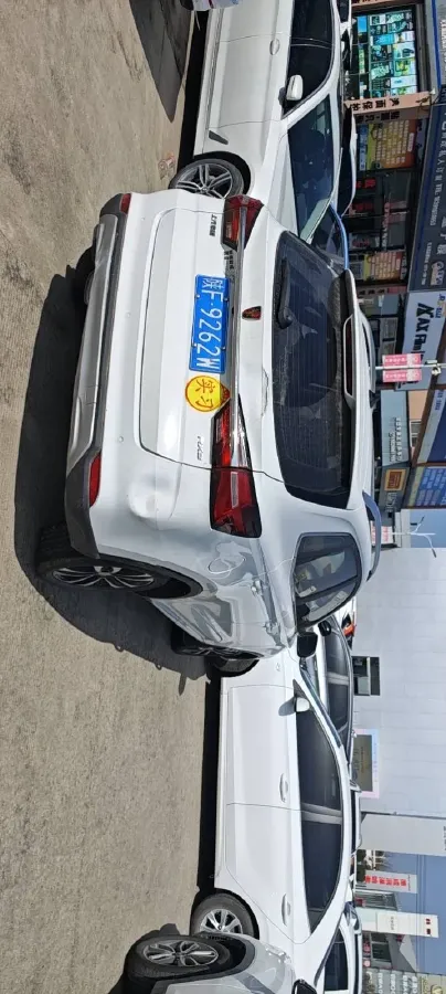 2020 Roewe RX3 1.6L 125HP L4 5MT,autocango,china used car exporter,china ev exporter,chinese used car exporter,chinese used ev exporter