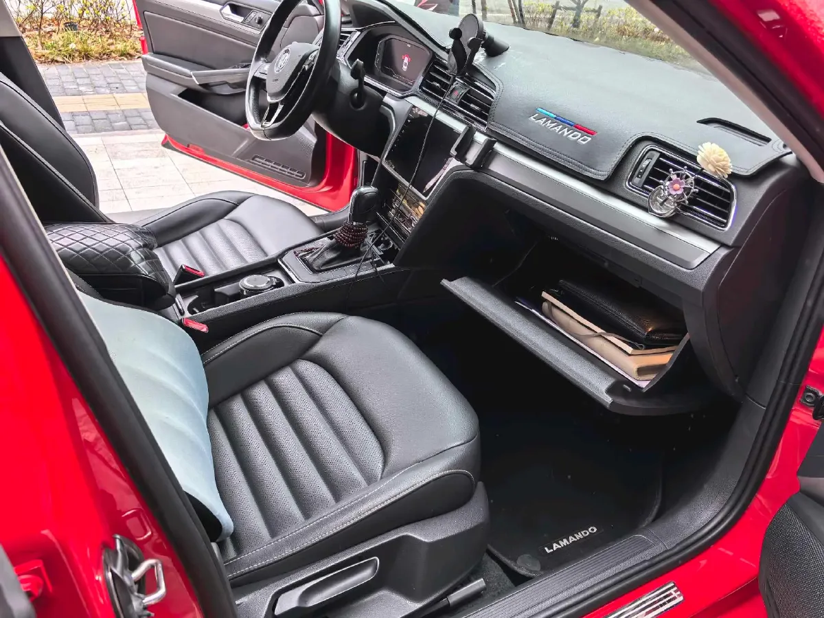 2021 Volkswagen Lamando 1.4T 150HP L4 7DCT,autocango,china used car exporter,china ev exporter,chinese used car exporter,chinese used ev exporter