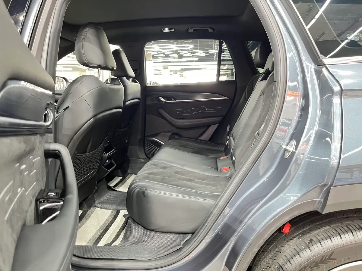 2022 Citroen C5 X 1.6T 175HP L4 8AT,autocango,china used car exporter,china ev exporter,chinese used car exporter,chinese used ev exporter