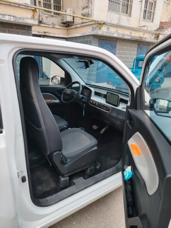 2020 WuLing HongGuang MINI EV BEV 13.8KWH,autocango,china used car exporter,china ev exporter,chinese used car exporter,chinese used ev exporter