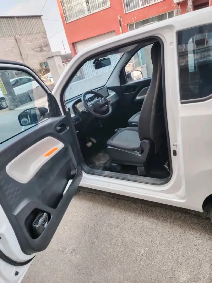 2020 WuLing HongGuang MINI EV BEV 13.8KWH,autocango,china used car exporter,china ev exporter,chinese used car exporter,chinese used ev exporter