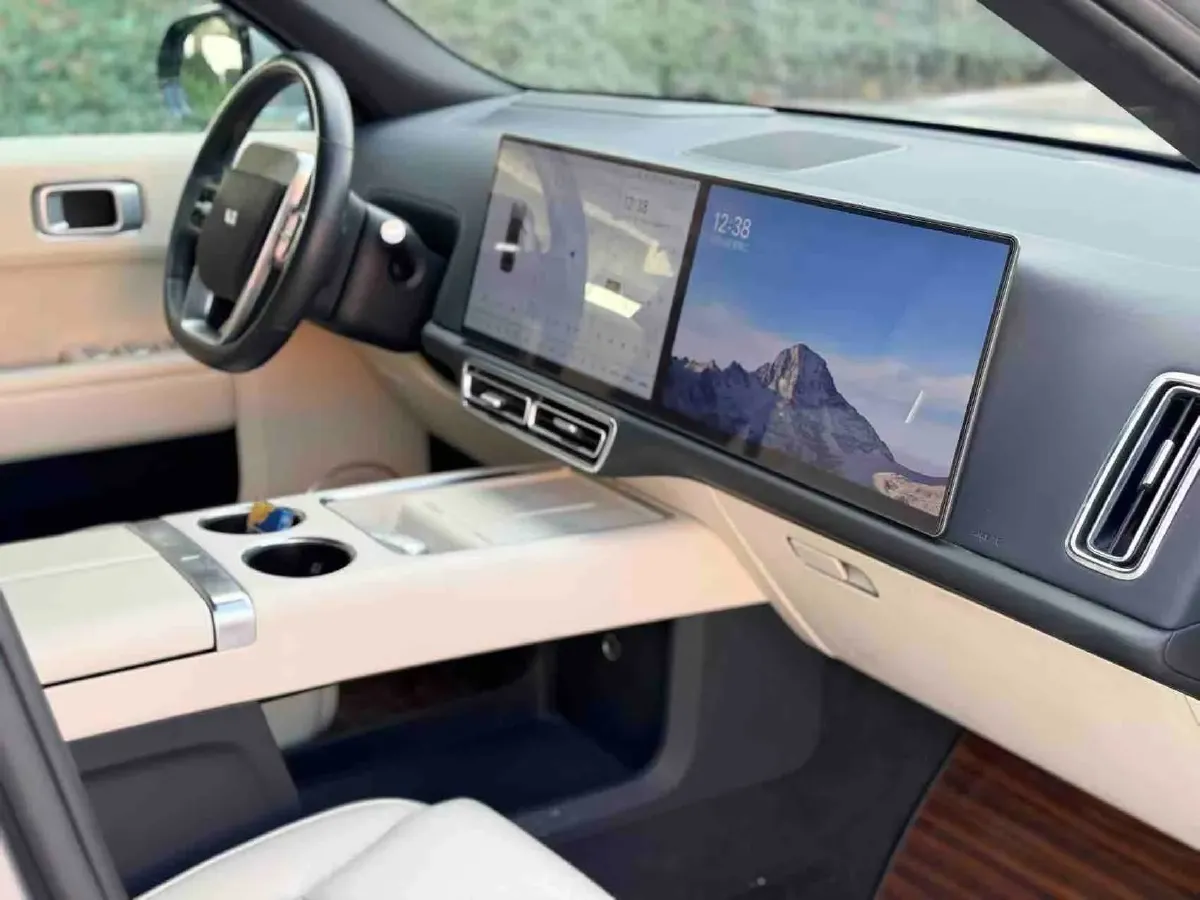 2022 Li L9 Range Extended 154HP REEV 42.6KWH,autocango,china used car exporter,china ev exporter,chinese used car exporter,chinese used ev exporter