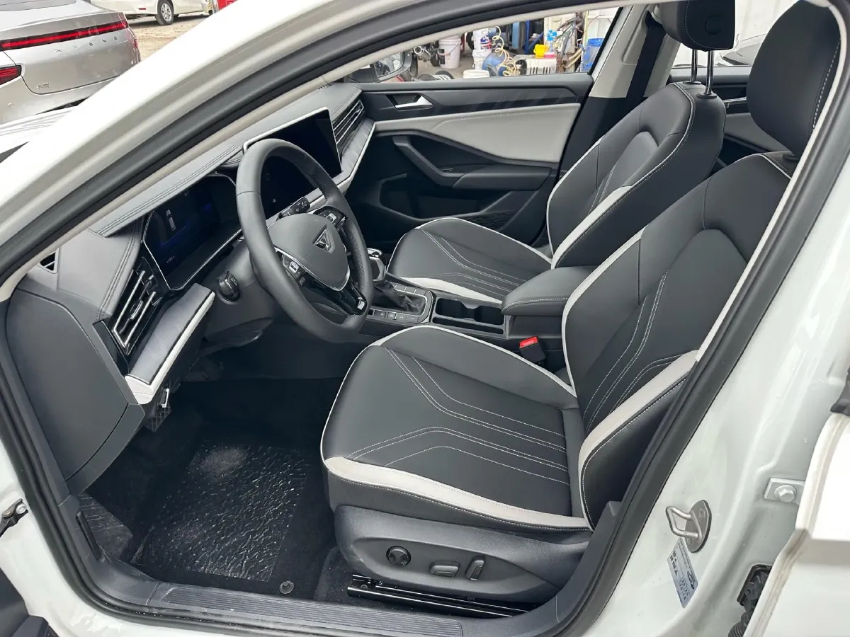 2025 Jetta JettaVA7 1.4T 150HP L4 7DCT,autocango,china used car exporter,china ev exporter,chinese used car exporter,chinese used ev exporter