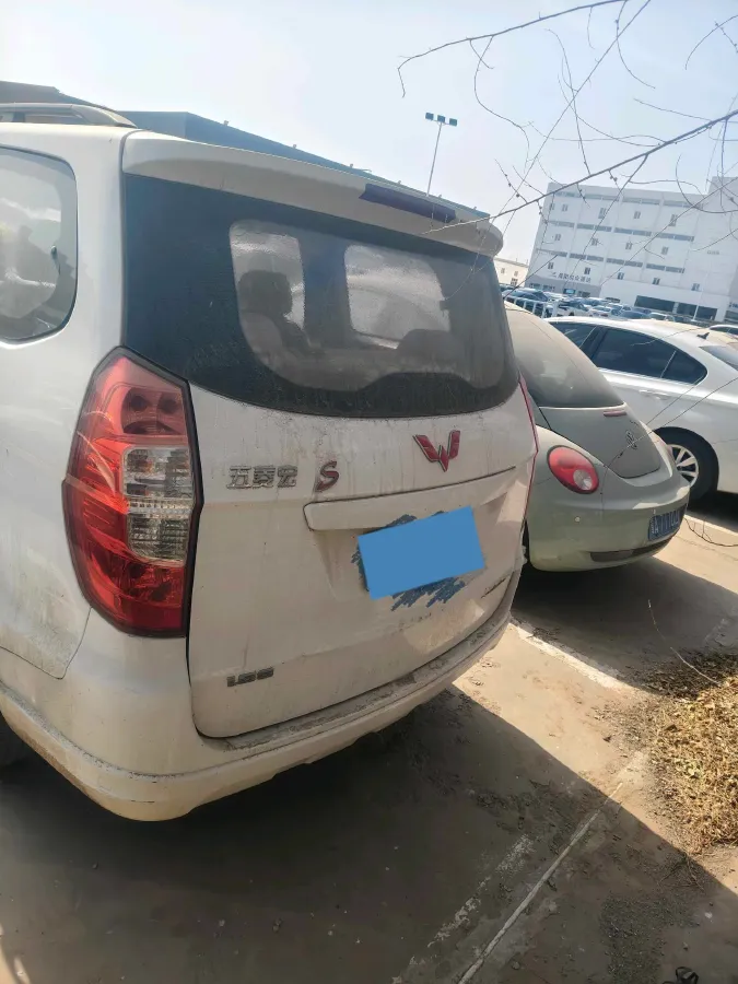 2016 WuLing HongGuang 1.5L 112HP L4 5MT,autocango,china used car exporter,china ev exporter,chinese used car exporter,chinese used ev exporter