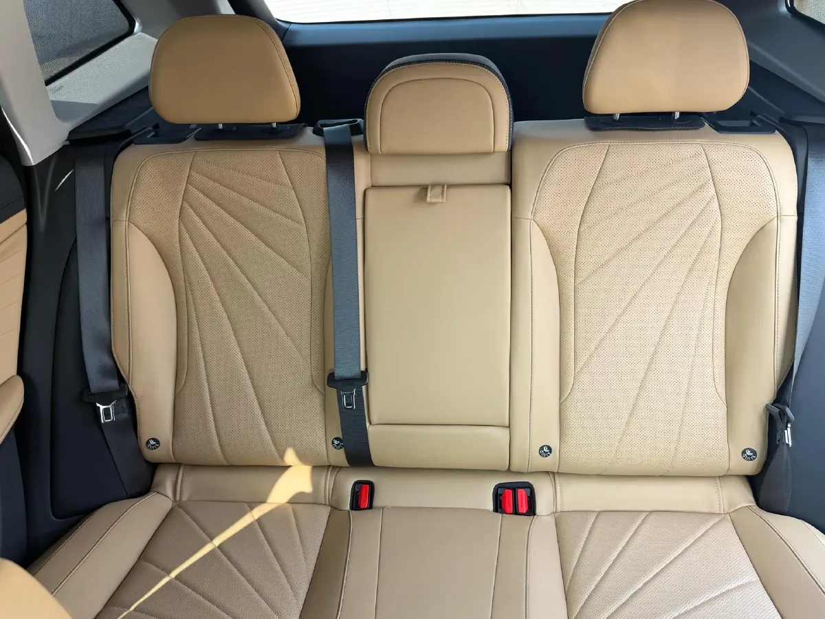 2023 Geely StarRay 1.5T 181HP L4 7DCT,autocango,china used car exporter,china ev exporter,chinese used car exporter,chinese used ev exporter