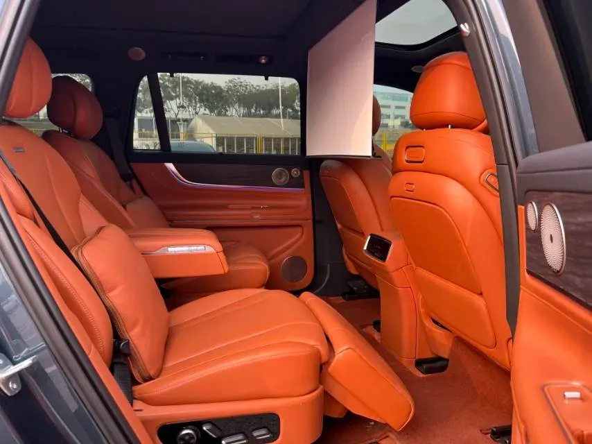 2024 AITO AITO M9 1.5T 152HP L4 REEV 42KWH,autocango,china used car exporter,china ev exporter,chinese used car exporter,chinese used ev exporter