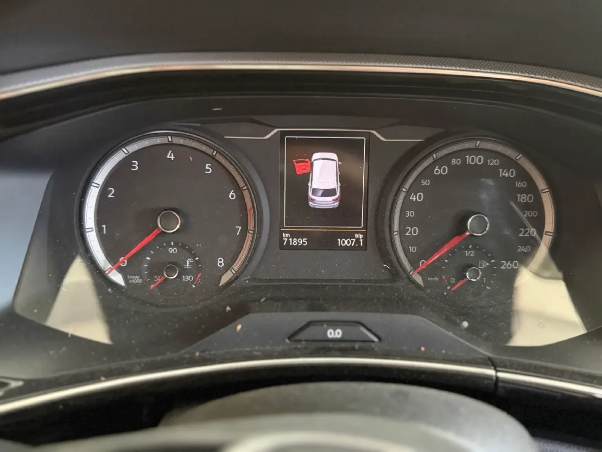 2019 Jeep Cherokee 2.0T 234HP L4 9AT,autocango,china used car exporter,china ev exporter,chinese used car exporter,chinese used ev exporter