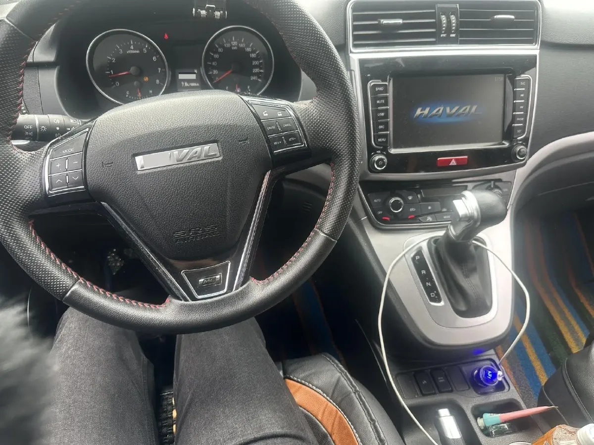 2019 Haval M6 1.5T 150HP L4 7DCT,autocango,china used car exporter,china ev exporter,chinese used car exporter,chinese used ev exporter