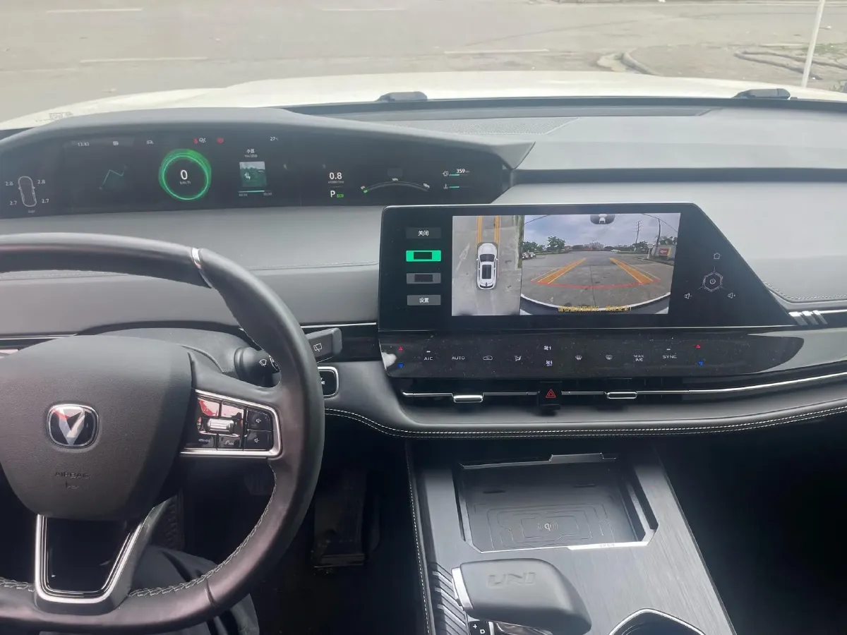 2023 ChangAn UNI-K 2.0T 233HP L4 8AT,autocango,china used car exporter,china ev exporter,chinese used car exporter,chinese used ev exporter