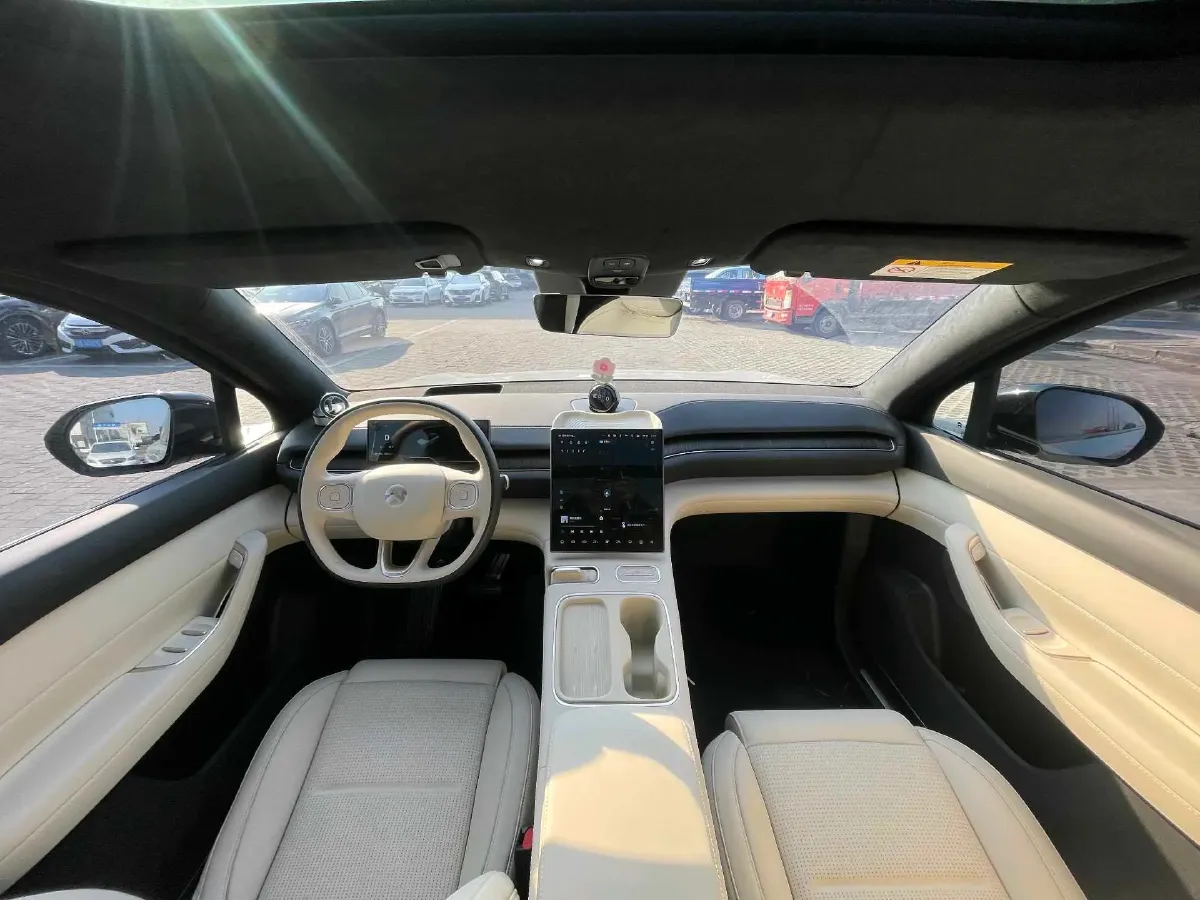 2024 NIO ES6 BEV 75KWH,autocango,china used car exporter,china ev exporter,chinese used car exporter,chinese used ev exporter