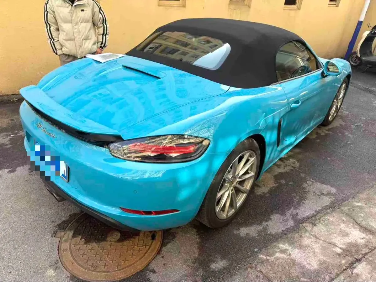 2018 Porsche 718 2.0T 250HP H4 7DCT,autocango,china used car exporter,china ev exporter,chinese used car exporter,chinese used ev exporter