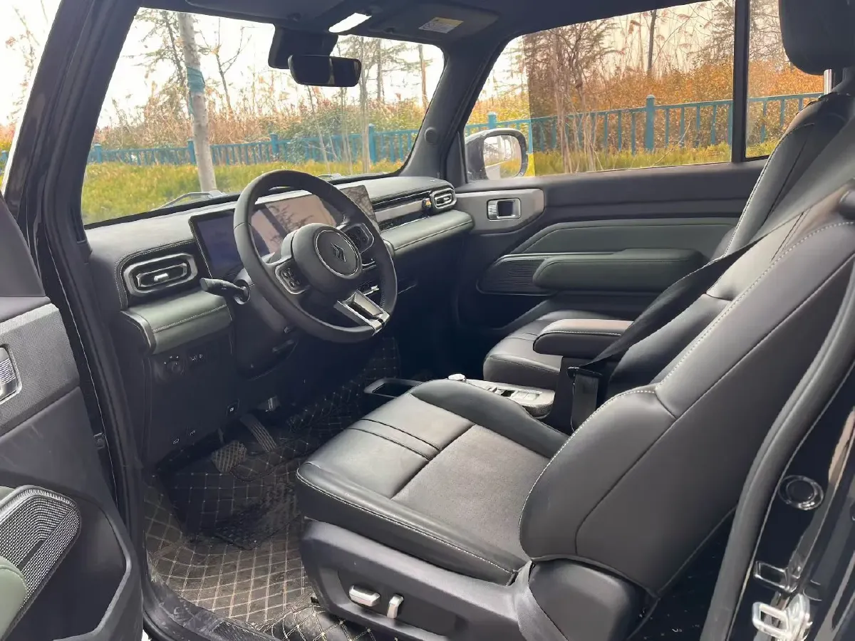 2024 BaoJun Yep BEV 28.1KWH,autocango,china used car exporter,china ev exporter,chinese used car exporter,chinese used ev exporter