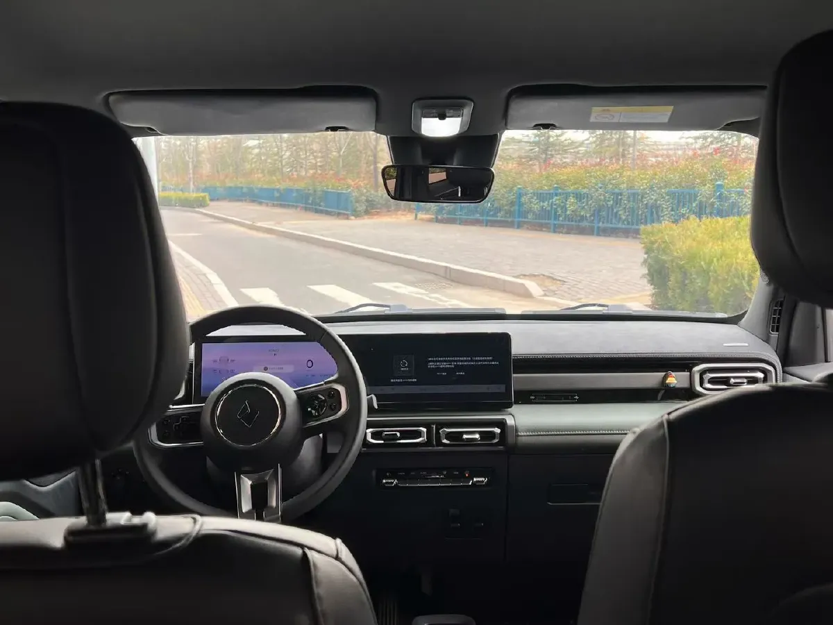 2024 BaoJun Yep BEV 28.1KWH,autocango,china used car exporter,china ev exporter,chinese used car exporter,chinese used ev exporter