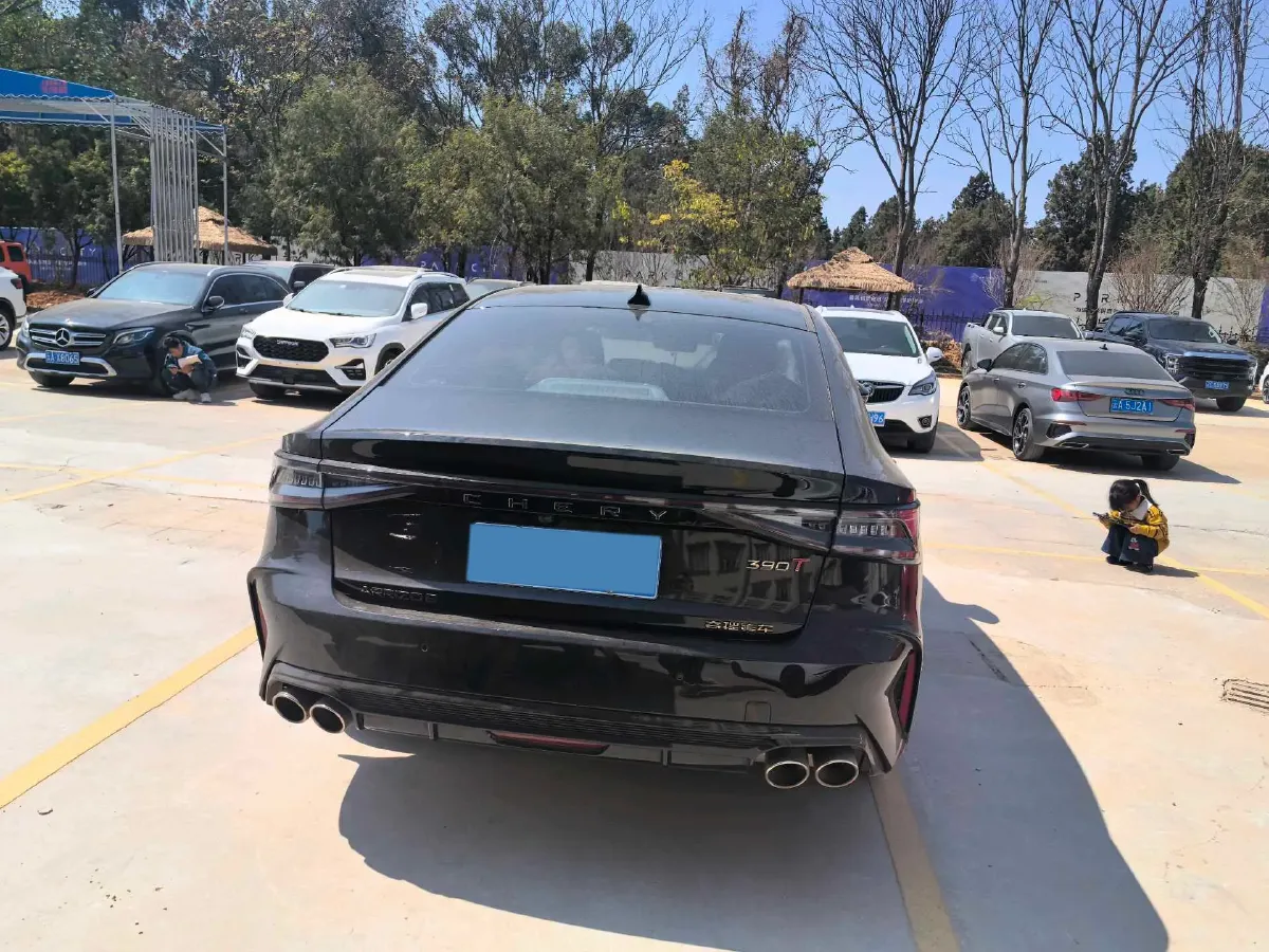 2023 Chery Arrizo 8 2.0T 254HP L4 7DCT,autocango,china used car exporter,china ev exporter,chinese used car exporter,chinese used ev exporter