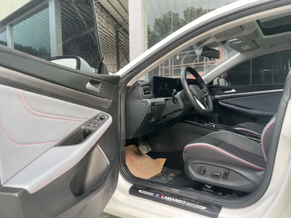 2022 Volkswagen Lavida 1.4T 150HP L4 7DCT,autocango,china used car exporter,china ev exporter,chinese used car exporter,chinese used ev exporter