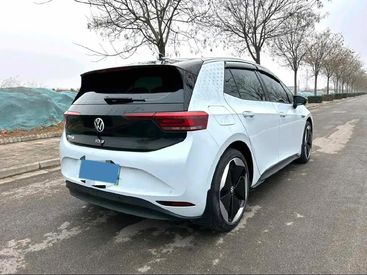 2023 Volkswagen ID.3 BEV 52.8KWH,autocango,china used car exporter,china ev exporter,chinese used car exporter,chinese used ev exporter