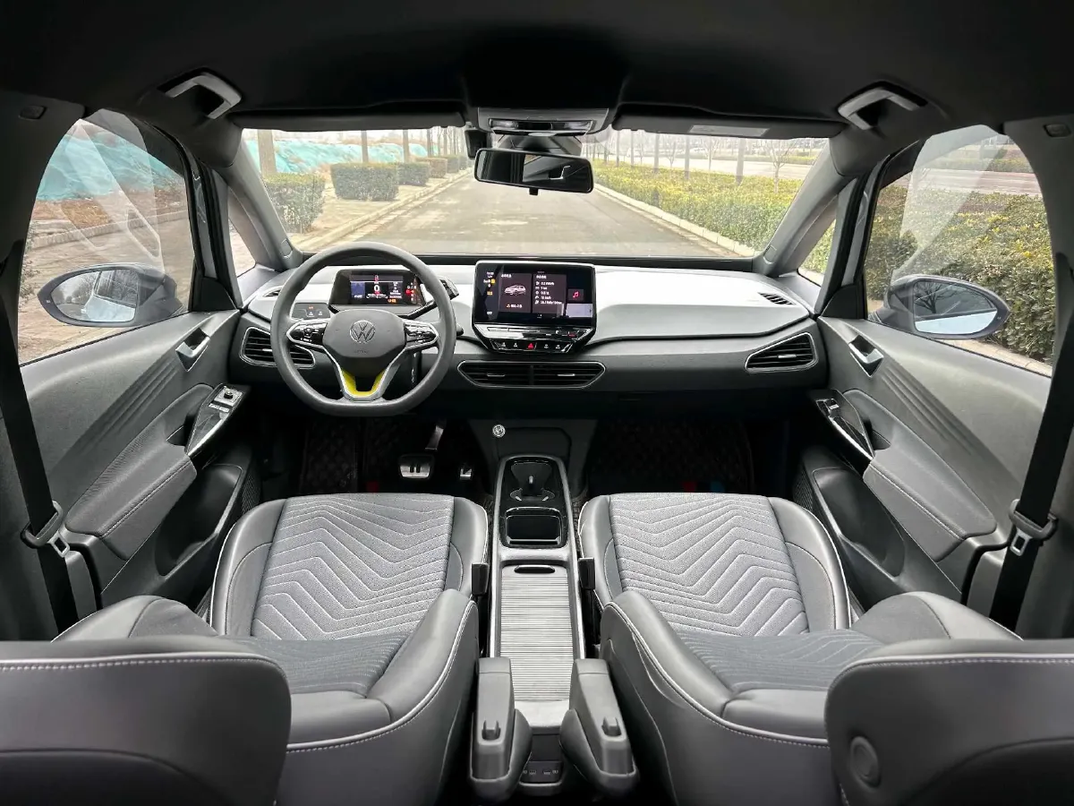 2023 Volkswagen ID.3 BEV 52.8KWH,autocango,china used car exporter,china ev exporter,chinese used car exporter,chinese used ev exporter