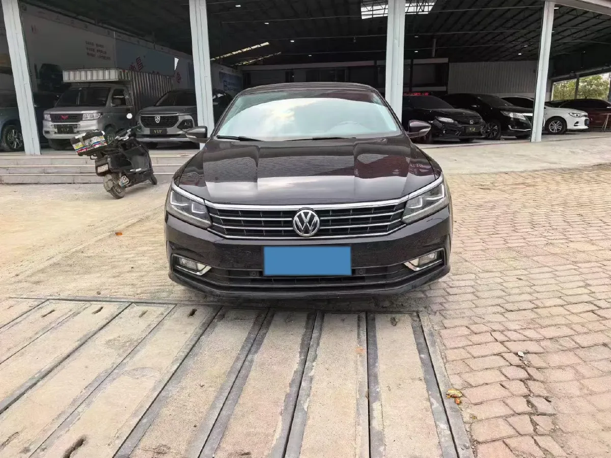 2017 Volkswagen Passat 1.4T 150HP L4 7DCT,autocango,china used car exporter,china ev exporter,chinese used car exporter,chinese used ev exporter
