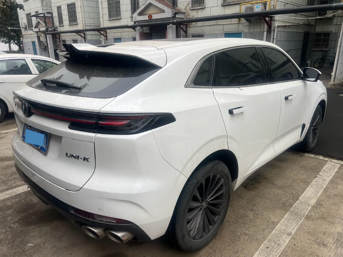 2021 ChangAn UNI-K 2.0T 233HP L4 8AT,autocango,china used car exporter,china ev exporter,chinese used car exporter,chinese used ev exporter