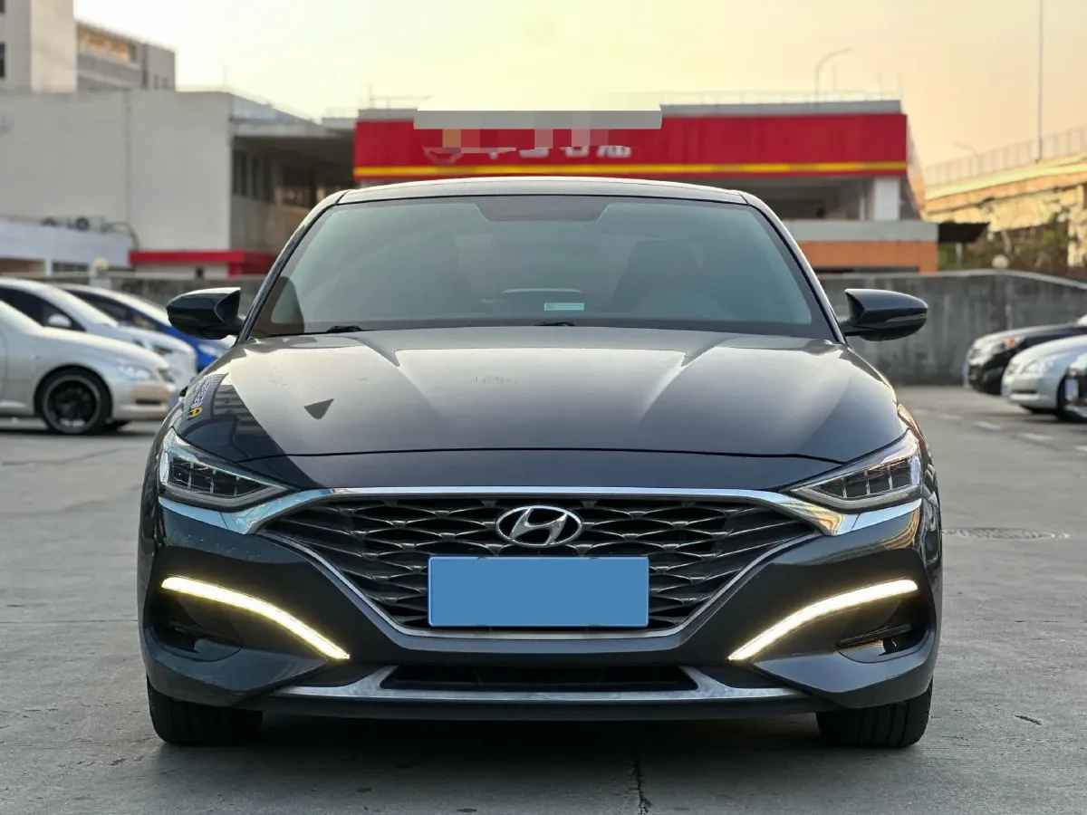 2019 Hyundai La Festa 1.6T 190HP L4 7DCT,autocango,china used car exporter,china ev exporter,chinese used car exporter,chinese used ev exporter