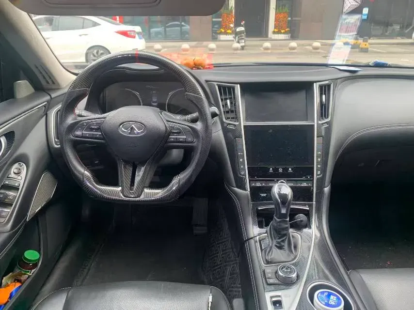 2018 Jeep Grand Commander 2.0T 265HP L4 9AT,autocango,china used car exporter,china ev exporter,chinese used car exporter,chinese used ev exporter