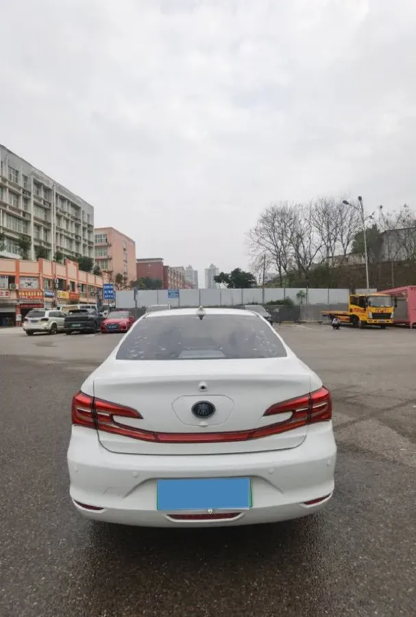 2018 BYD Qin 1.5T 154HP L4 6DCT PHEV 15.2KWH,autocango,china used car exporter,china ev exporter,chinese used car exporter,chinese used ev exporter