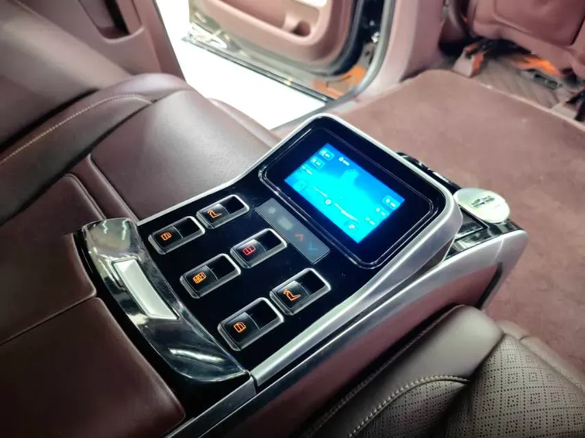 2020 Lincoln Navigator 3.5T 388HP V6 10AT,autocango,china used car exporter,china ev exporter,chinese used car exporter,chinese used ev exporter