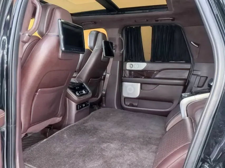 2020 Lincoln Navigator 3.5T 388HP V6 10AT,autocango,china used car exporter,china ev exporter,chinese used car exporter,chinese used ev exporter