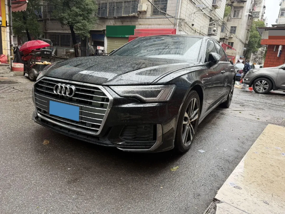 2020 Audi A6L 2.0T 190HP L4 7DCT,autocango,china used car exporter,china ev exporter,chinese used car exporter,chinese used ev exporter