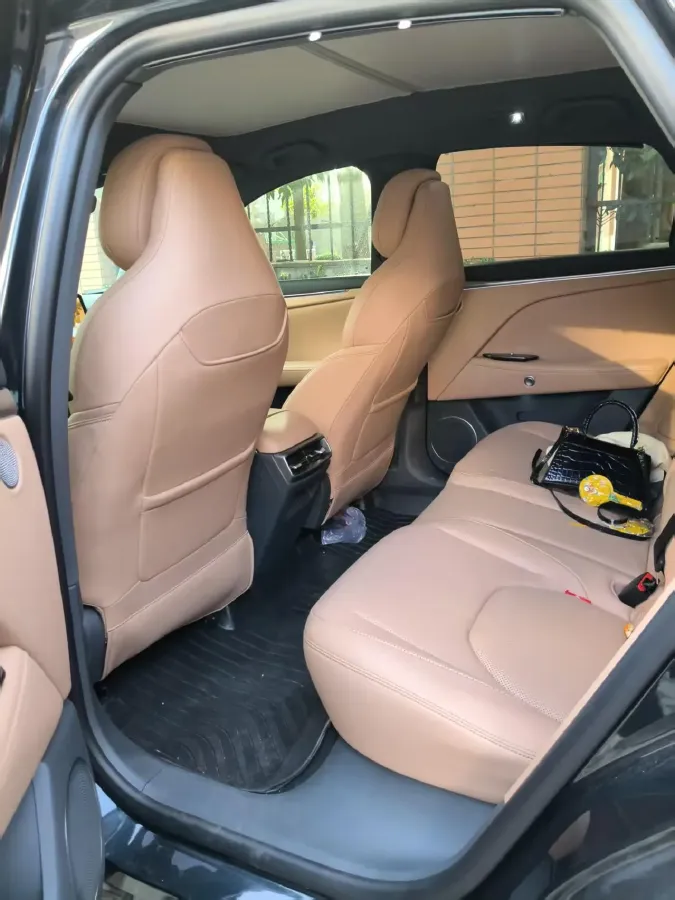 2025 Ford Ranger 2.3T 186HP L4 8AT,autocango,china used car exporter,china ev exporter,chinese used car exporter,chinese used ev exporter