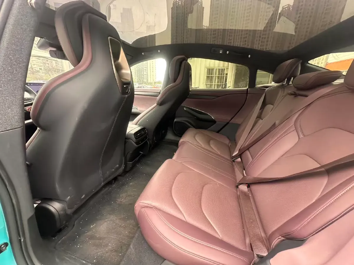 2024 MI SU7 BEV 94.3KWH,autocango,china used car exporter,china ev exporter,chinese used car exporter,chinese used ev exporter