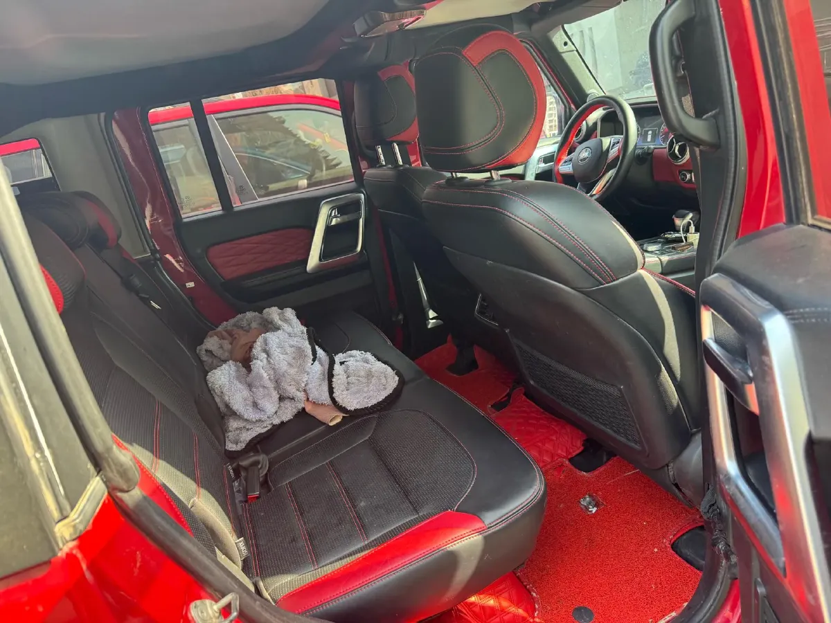 2018 Beijing BJ40 2.3T 250HP L4 6AT,autocango,china used car exporter,china ev exporter,chinese used car exporter,chinese used ev exporter