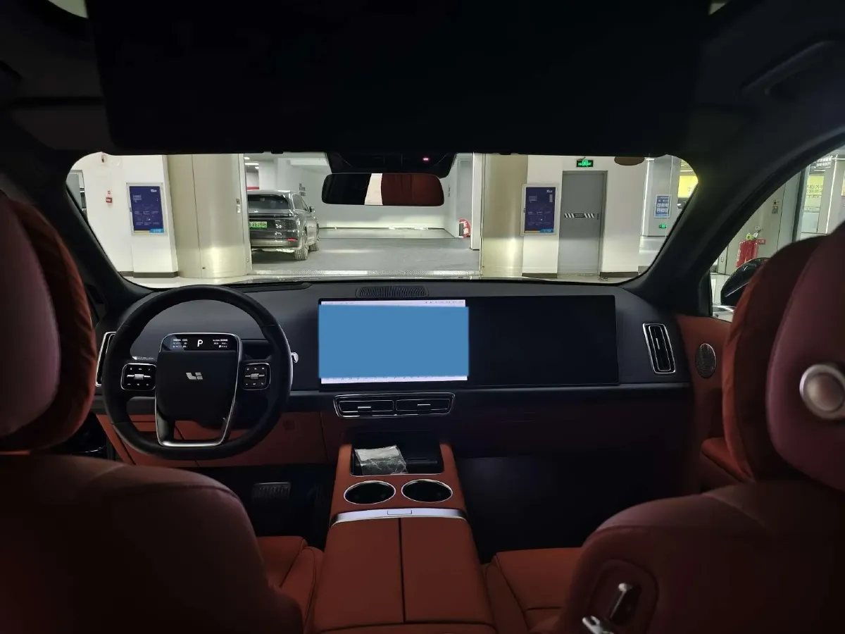 2025 Li L8 Range Extended 154HP REEV,autocango,china used car exporter,china ev exporter,chinese used car exporter,chinese used ev exporter