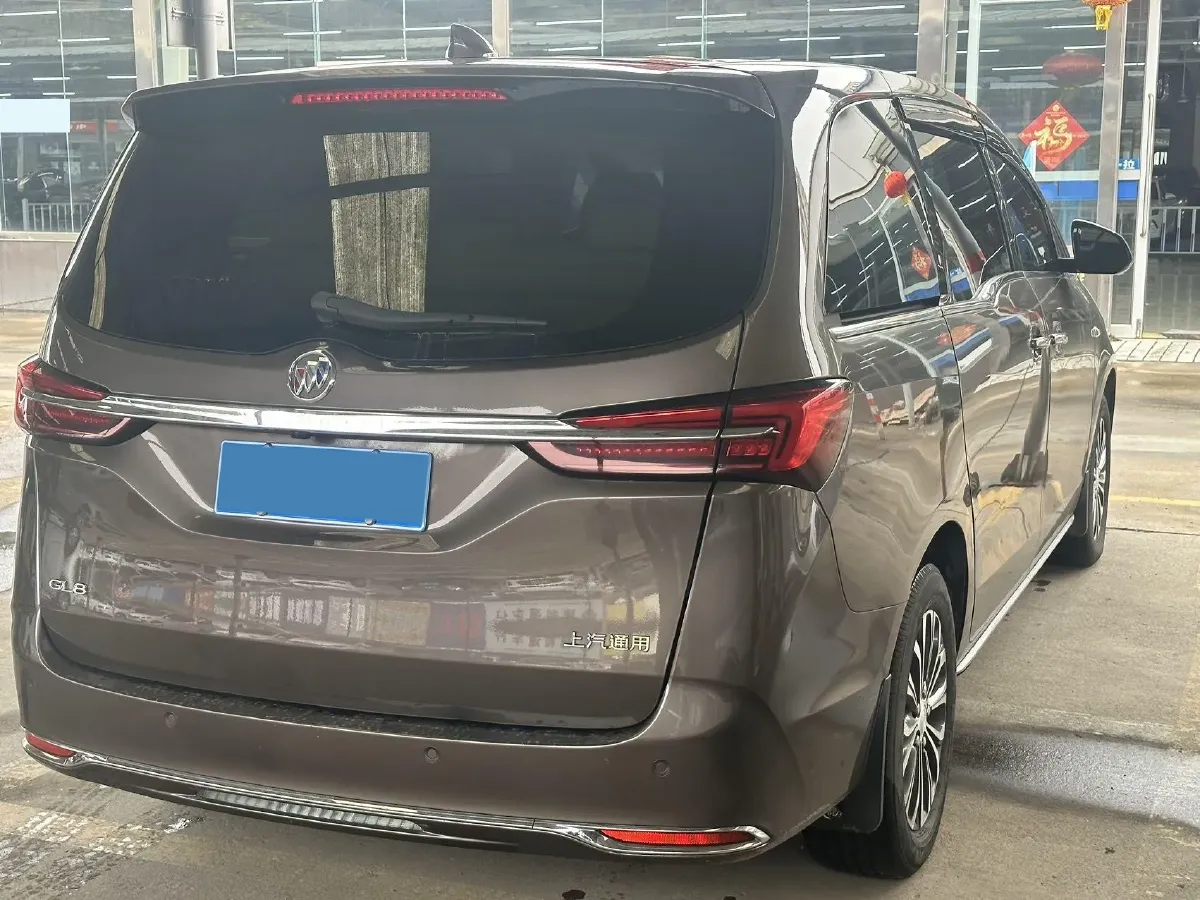 2022 Buick GL8 2.0T 237HP L4 9AT,autocango,china used car exporter,china ev exporter,chinese used car exporter,chinese used ev exporter