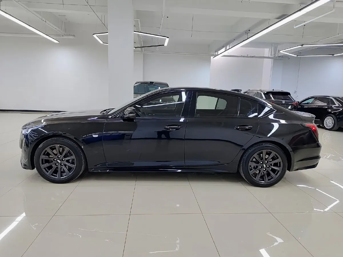 2024 Cadillac CT5 2.0T 237HP L4 10AT,autocango,china used car exporter,china ev exporter,chinese used car exporter,chinese used ev exporter