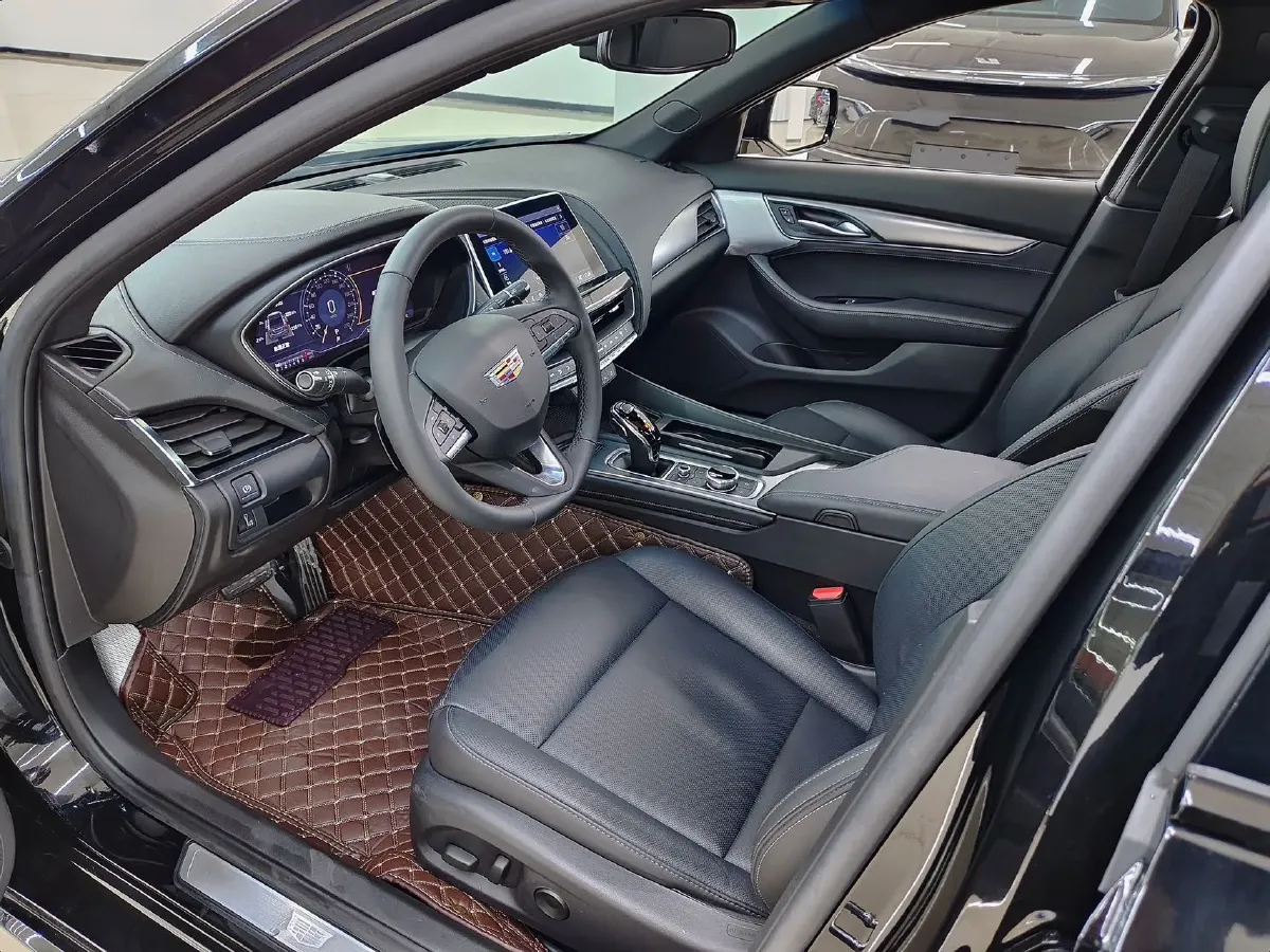 2024 Cadillac CT5 2.0T 237HP L4 10AT,autocango,china used car exporter,china ev exporter,chinese used car exporter,chinese used ev exporter