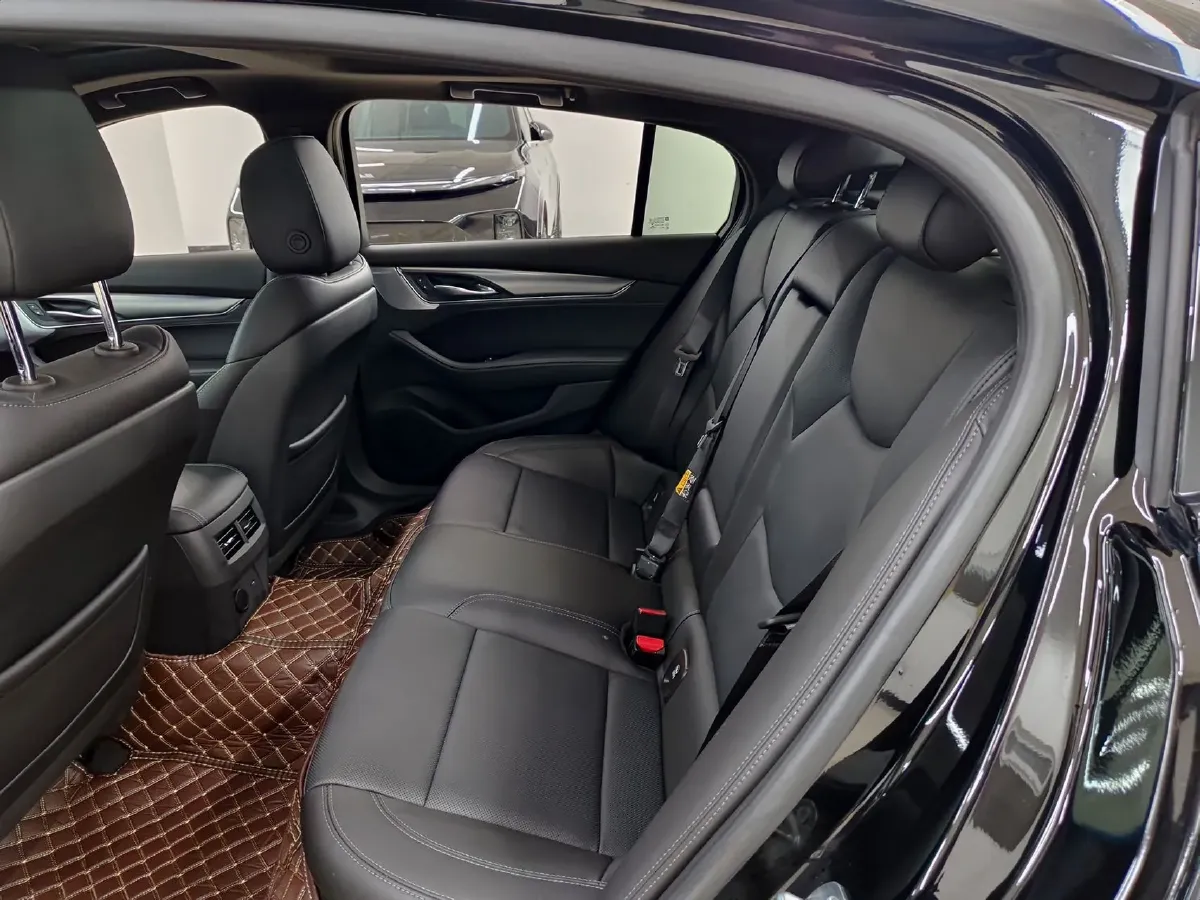 2024 Cadillac CT5 2.0T 237HP L4 10AT,autocango,china used car exporter,china ev exporter,chinese used car exporter,chinese used ev exporter