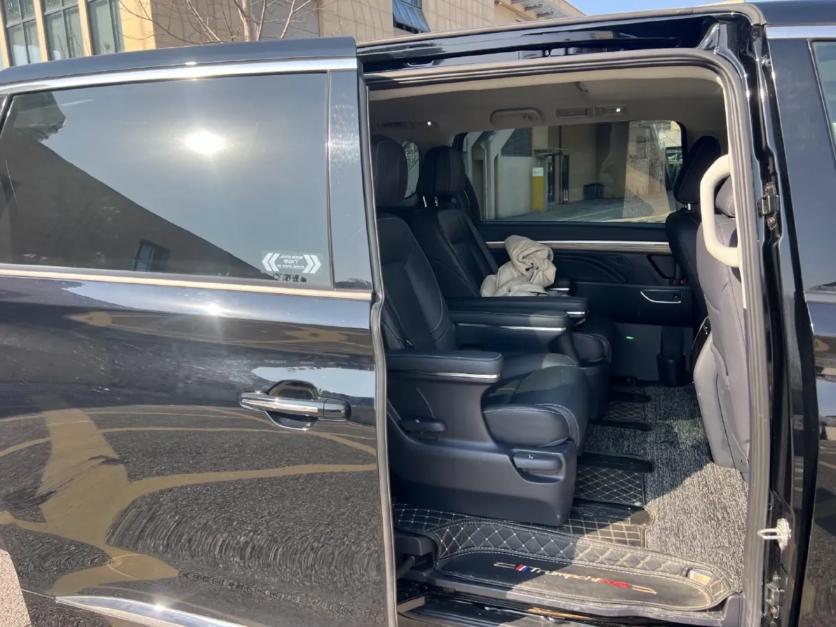 2023 GAC Trumpchi M8 2.0T 252HP L4 8AT,autocango,china used car exporter,china ev exporter,chinese used car exporter,chinese used ev exporter