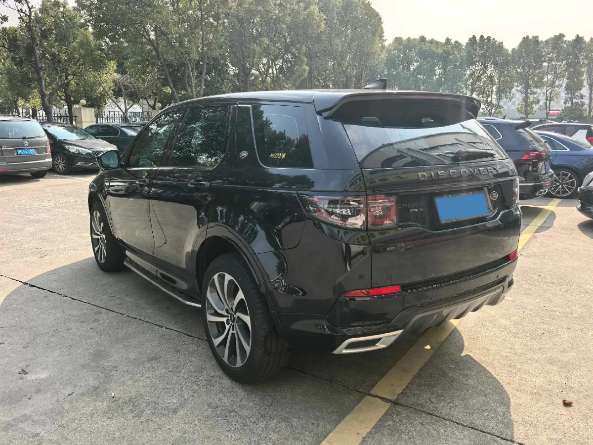 2021 Land Rover Discovery Sport 2.0T 249HP L4 9AT,autocango,china used car exporter,china ev exporter,chinese used car exporter,chinese used ev exporter
