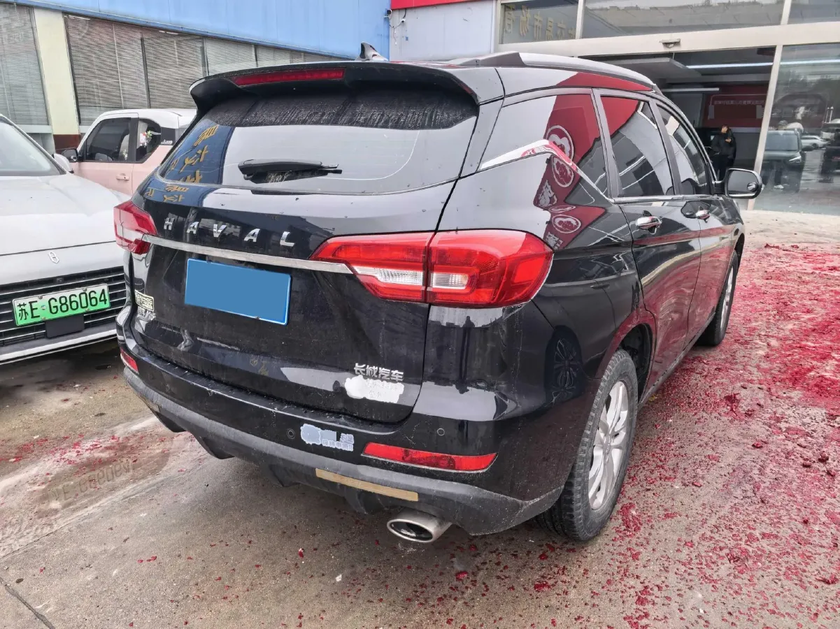 2019 Haval M6 1.5T 150HP L4 7DCT,autocango,china used car exporter,china ev exporter,chinese used car exporter,chinese used ev exporter