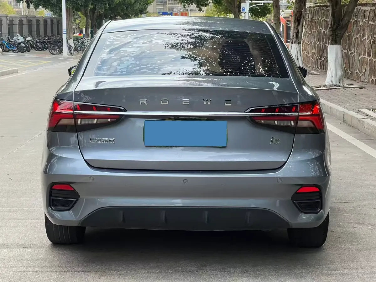 2021 Roewe i5 1.5L 120HP L4 CVT,autocango,china used car exporter,china ev exporter,chinese used car exporter,chinese used ev exporter