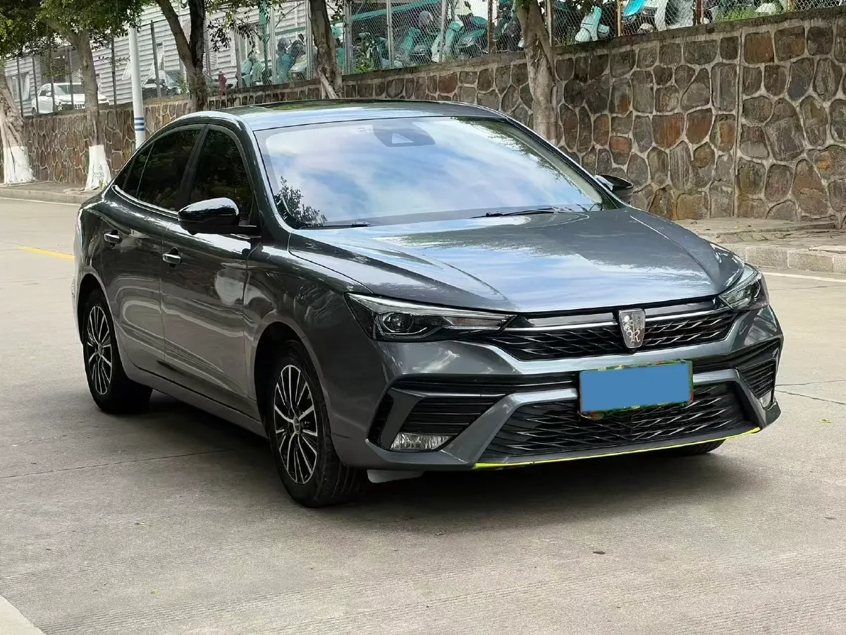 2021 Roewe i5 1.5L 120HP L4 CVT,autocango,china used car exporter,china ev exporter,chinese used car exporter,chinese used ev exporter