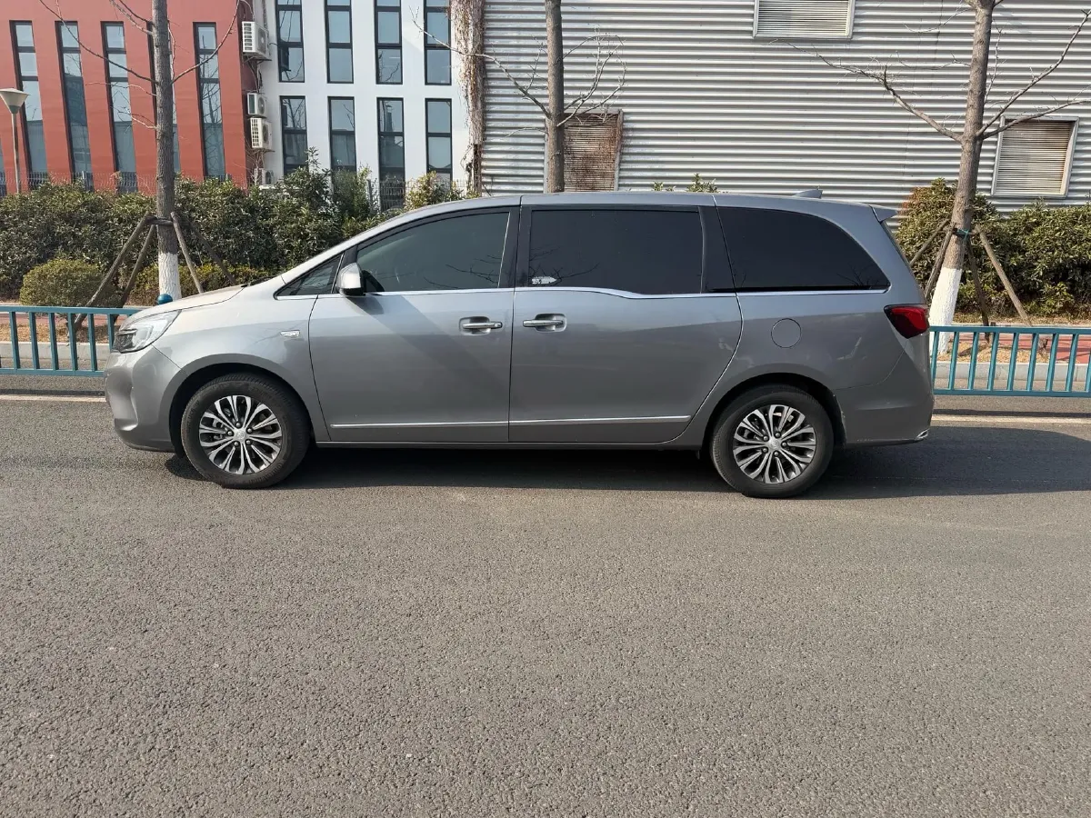 2021 Buick GL8 2.0T 237HP L4 9AT,autocango,china used car exporter,china ev exporter,chinese used car exporter,chinese used ev exporter