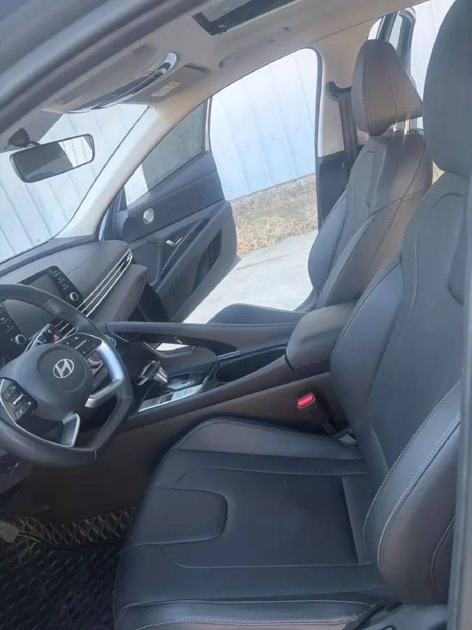 2023 Hyundai Elantra 1.5L 115HP L4 CVT,autocango,china used car exporter,china ev exporter,chinese used car exporter,chinese used ev exporter